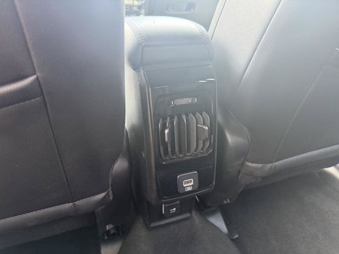 Certified 2025 Jeep Compass Trailhawk AWD/4WD image 9