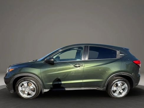 Used 2016 Honda HR-V EX image 8