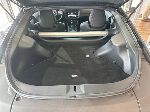 Used 2024 Nissan Z Performance w/ Floor Mat Package image 24