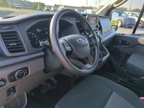 Used 2025 Ford Transit 250 Low Roof w/ Exterior Upgrade Package RWD image 15