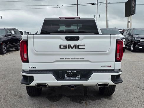 Used 2023 GMC Sierra 1500 AT4 image 6