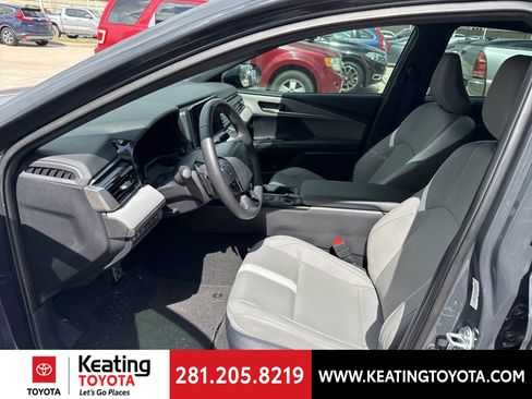 Certified 2025 Toyota Camry SE image 14