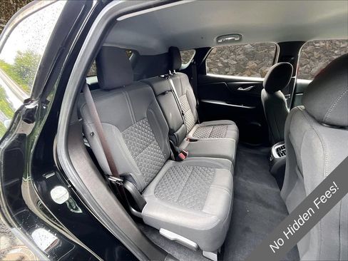 Used 2021 Chevrolet Blazer LT AWD/4WD image 23