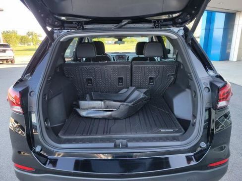 Used 2022 Chevrolet Equinox LT image 8