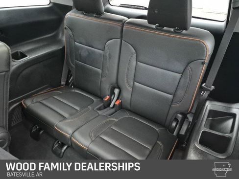 Certified 2023 GMC Acadia AT4 w/ Technology Package image 17