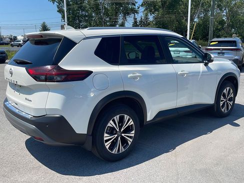 Used 2023 Nissan Rogue SV w/ SV Premium B Package AWD/4WD image 4