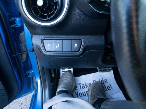 Used 2024 Kia Forte GT-Line image 23