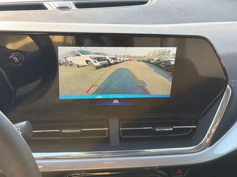 New 2026 Chevrolet Trax LT w/ Midnight Edition image 25