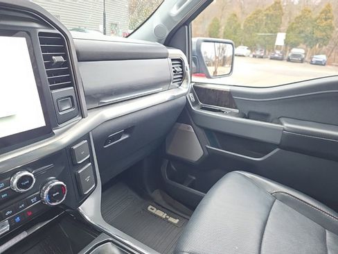 Certified 2023 Ford F150 Lariat w/ Equipment Group 502A High image 21