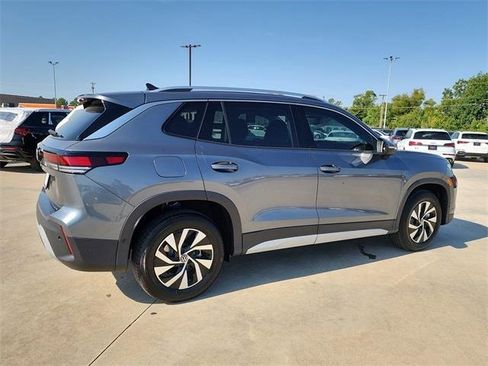 New 2025 Volkswagen Tiguan S image 2