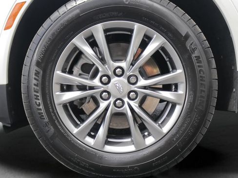 Certified 2023 Cadillac XT5 Premium Luxury FWD image 9