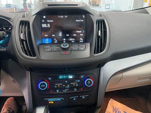 Used 2018 Ford Escape SEL FWD image 14