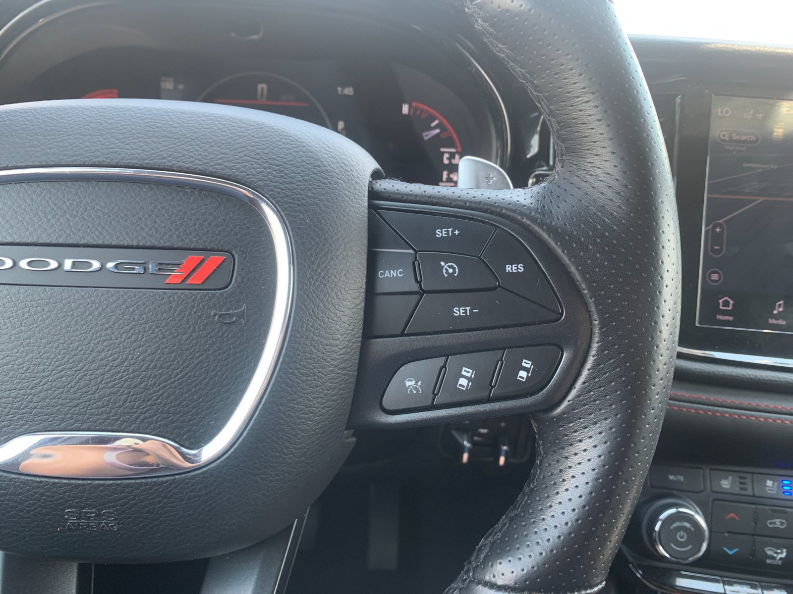Used 2025 Dodge Durango R/T AWD/4WD image 31