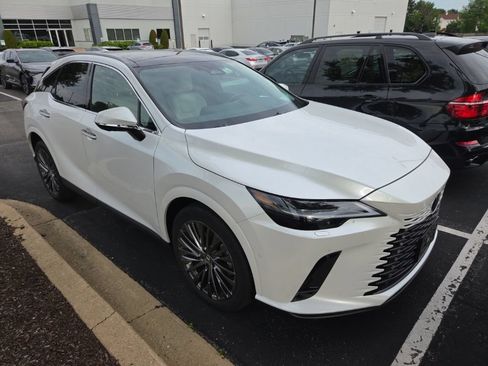 Used 2023 Lexus RX 350 AWD w/ Cold Area Package image 2