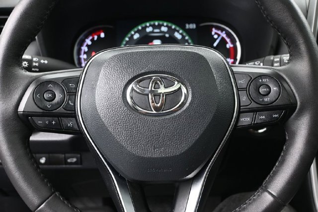 Certified 2024 Toyota RAV4 XLE AWD/4WD image 18