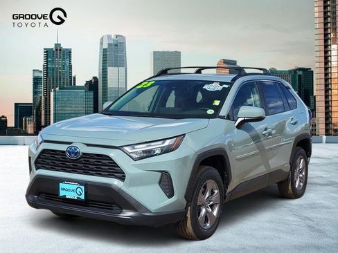 Used 2023 Toyota RAV4 XLE w/ Convenience Package AWD/4WD image 1