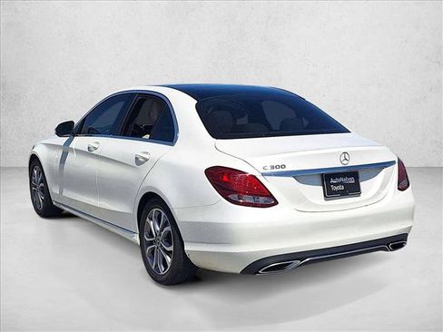 Used 2018 Mercedes-Benz C 300 Sedan image 7