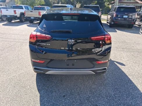 Certified 2025 Buick Encore GX Preferred image 12