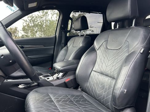 Certified 2024 Kia Telluride EX X-Line image 12