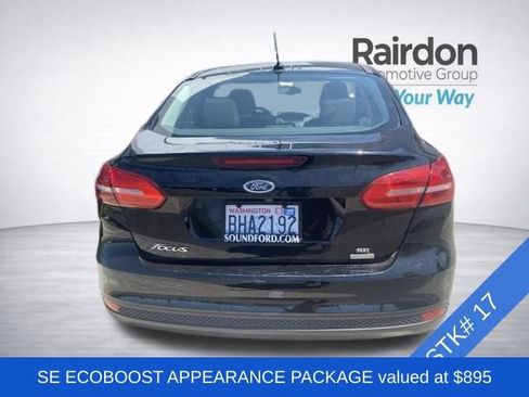 Used 2017 Ford Focus SE FWD image 3