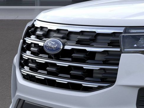 New 2026 Ford Explorer Active AWD/4WD image 45