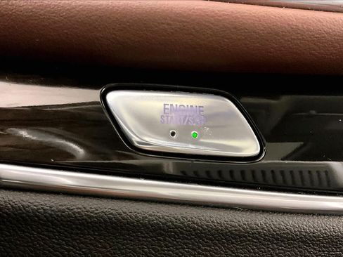 Used 2020 Buick Enclave Avenir w/ Avenir Technology Package AWD/4WD image 34
