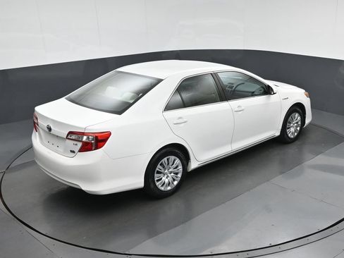 Used 2012 Toyota Camry LE FWD image 54