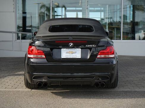 Used 2012 BMW 135i Convertible image 12