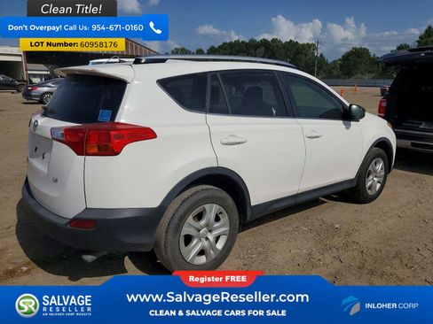 Used 2015 Toyota RAV4 LE FWD image 4