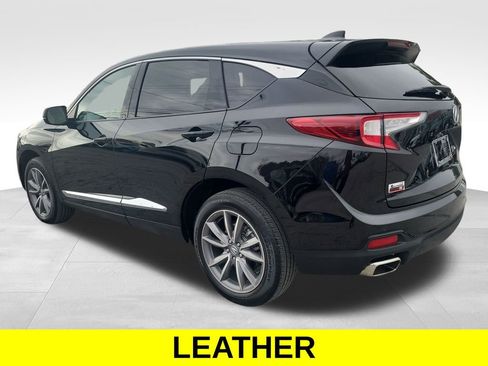 Used 2024 Acura RDX w/ Technology Package image 3