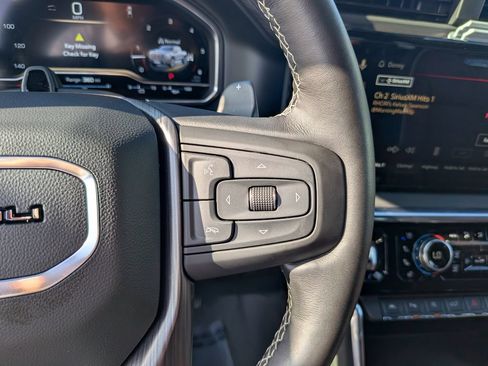 Used 2025 GMC Sierra 1500 Denali Ultimate AWD/4WD image 32