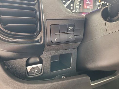 Used 2023 RAM ProMaster 2500 w/ Convenience Group image 22