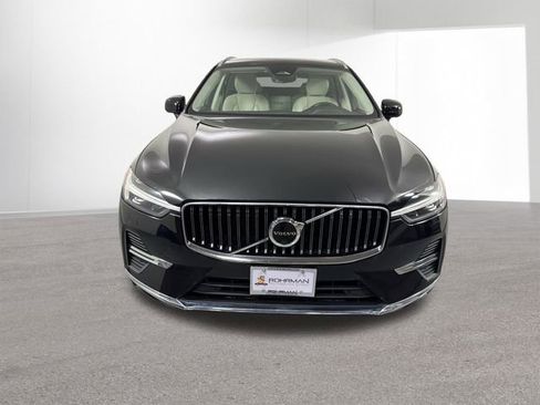 Used 2023 Volvo XC60 B5 Plus w/ Climate Package AWD/4WD image 25