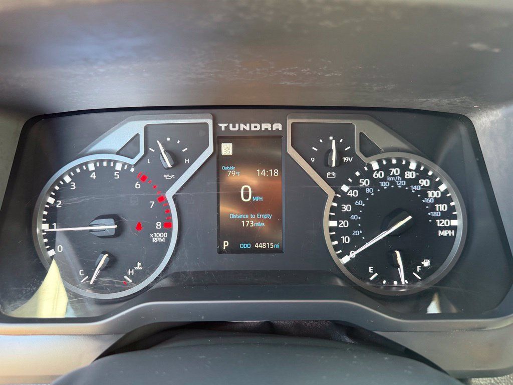 Used 2022 Toyota Tundra SR5 w/ TRD Off-Road Package AWD/4WD image 20