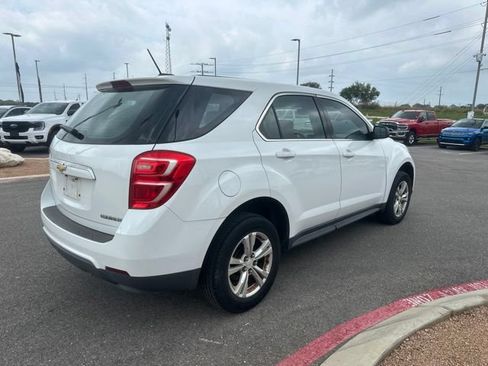 Used 2016 Chevrolet Equinox LS FWD image 3