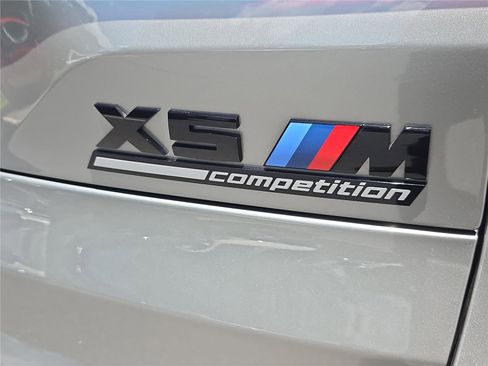 Used 2021 BMW X5 M w/ Competition Package AWD/4WD image 5