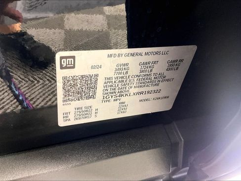 Used 2024 Cadillac Escalade ESV Premium Luxury AWD/4WD image 40