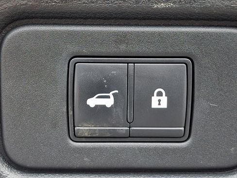 Certified 2022 Nissan Pathfinder Platinum w/ Lighting Package (N92) AWD/4WD image 30