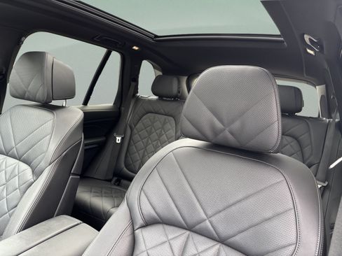 Used 2024 BMW X5 sDrive40i RWD image 19