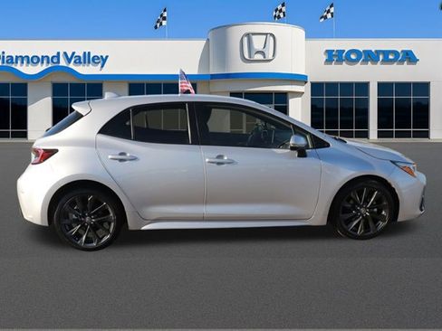 Used 2023 Toyota Corolla XSE image 9