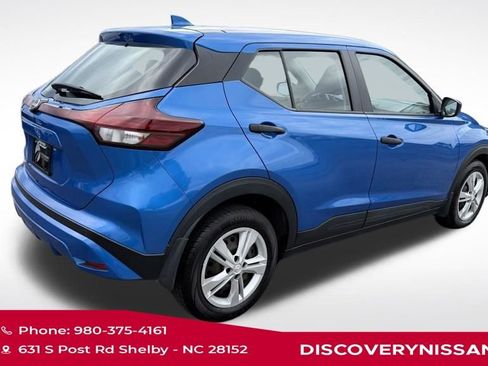 Used 2024 Nissan Kicks S FWD image 3