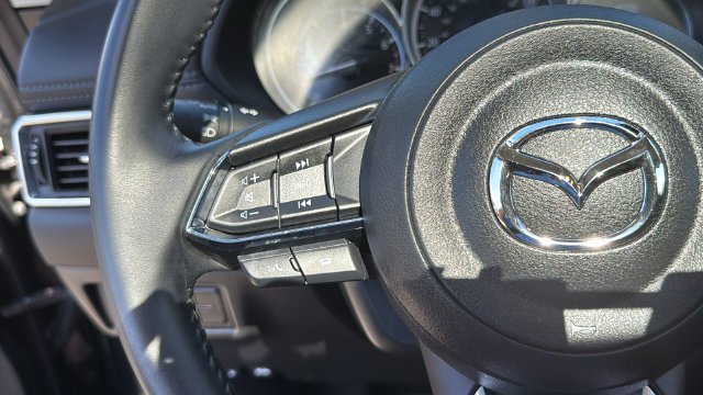 Used 2025 MAZDA CX-5 AWD 2.5 S w/ Preferred Package image 12