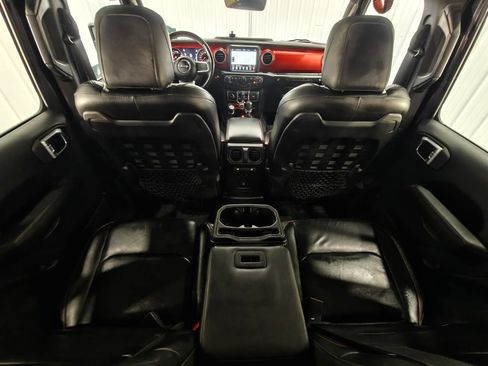 Used 2018 Jeep Wrangler Unlimited Rubicon AWD/4WD image 29