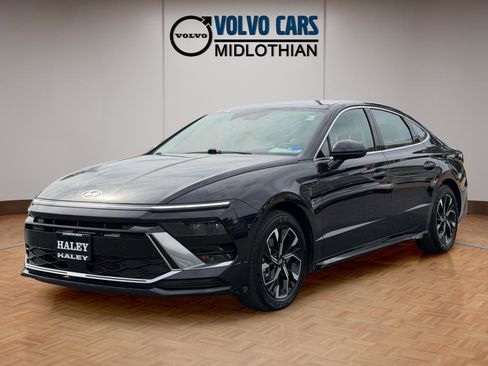 Used 2025 Hyundai Sonata SEL FWD image 24