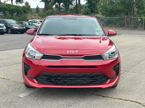 Used 2022 Kia Rio S w/ Technology Package FWD image 2