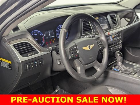 Used 2015 Hyundai Genesis 3.8 w/ Option Group 02 image 11