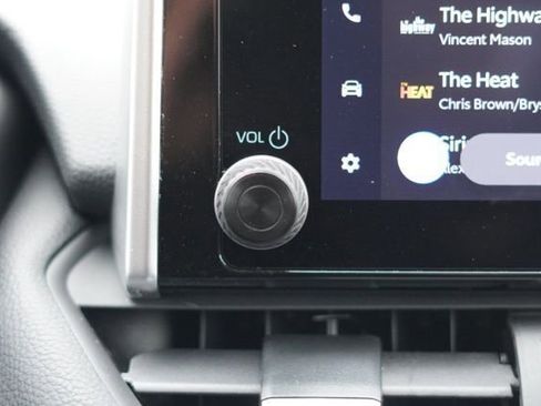 Certified 2024 Toyota RAV4 XLE Premium image 29