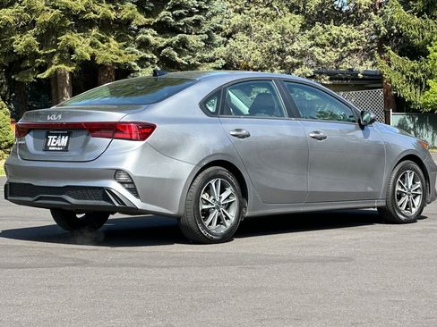 Certified 2024 Kia Forte LXS FWD image 4