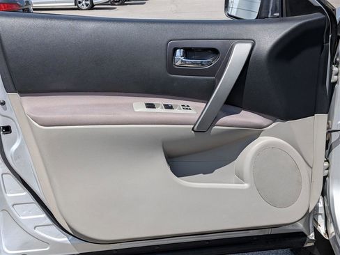 Used 2010 Nissan Rogue S w/ 360 Degree Value Pkg image 12