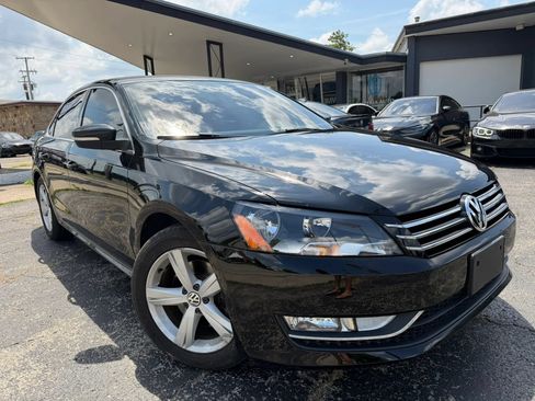 Used 2015 Volkswagen Passat 1.8T S FWD image 3